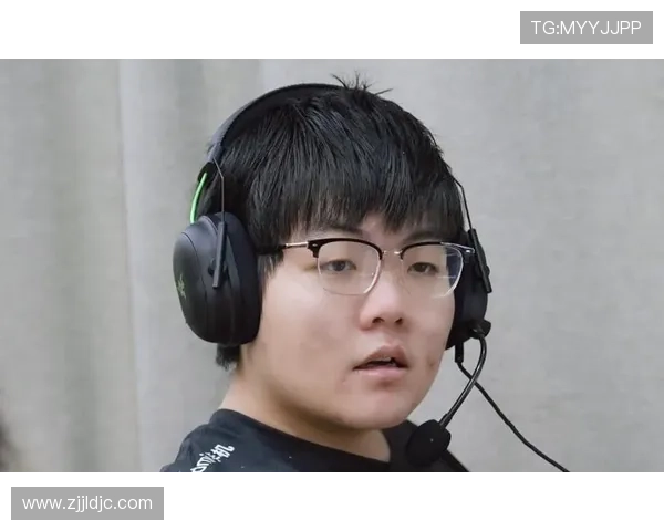 LPL“龙之子”打野诞生!单场比赛连抢4条龙,对面教练直接红温_Jiejie_微博_滔搏